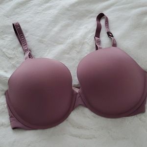 NWT Victoria's Secret t-shirt push up bra